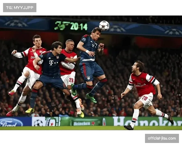 拜仁慕尼黑全队抵达伦敦，备战与阿森纳的欧冠四分之一决赛首回合