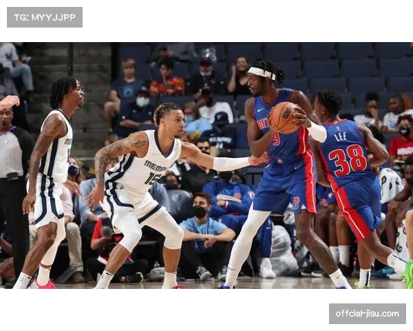 伤病动态：多名核心后卫伤缺，或将影响多支球队四月防守战术布置